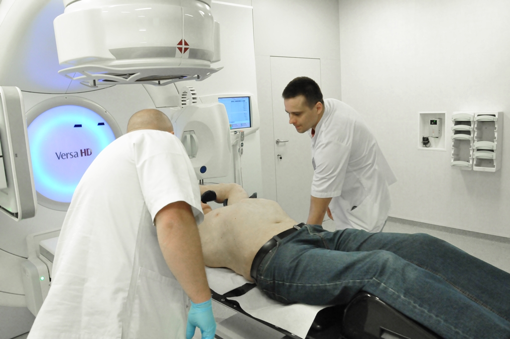 Badanie pacjenta w Zakładzie Radioterapii