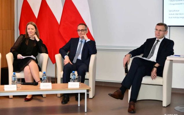 Znaczenie zasady profesjonalizmu lekarskiego - panel dyskusyjny.
