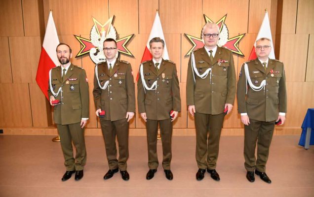 Odznaczeni Płk Artur Bachta, Płk Jarosław Kowal, Płk Arkadiusz Lubas, Płk Witold Owczarek, Płk Robert Ryczek ,Płk Marek Saracyn.
