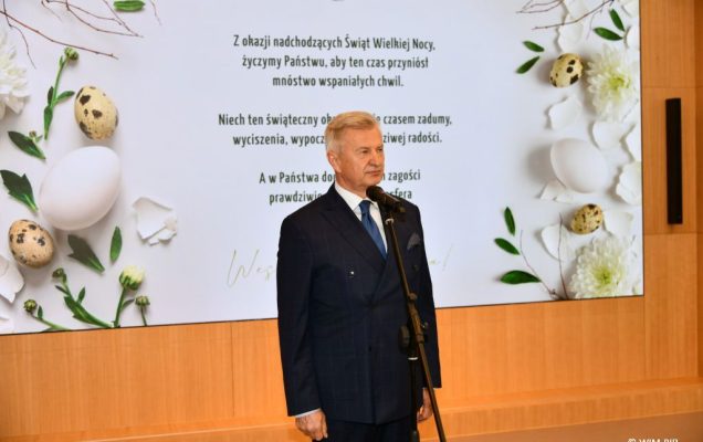 Podsekretarz Stanu w Ministerstwie Obrony Narodowej Stanisław Wziątek,