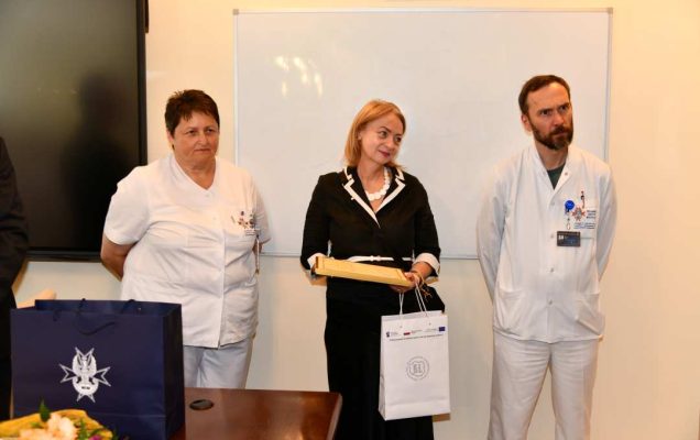 Od lewej w gabinecie Dyrektora WIM-PIB: Agnieszka Woźniak-Kosek , Monika Pintal -Ślimak, Komendant Adam Bachta.