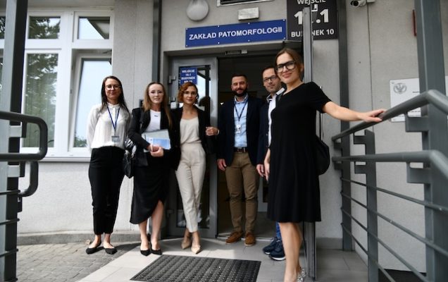 Wizyta studyjna delegacji 5. Wojskowego Szpitala Klinicznego w Krakowie w WIM-PIB