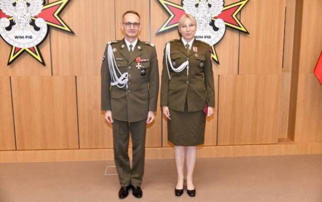 Uroczyste wręczenia medali z okazji Dnia Wojska Polskiego