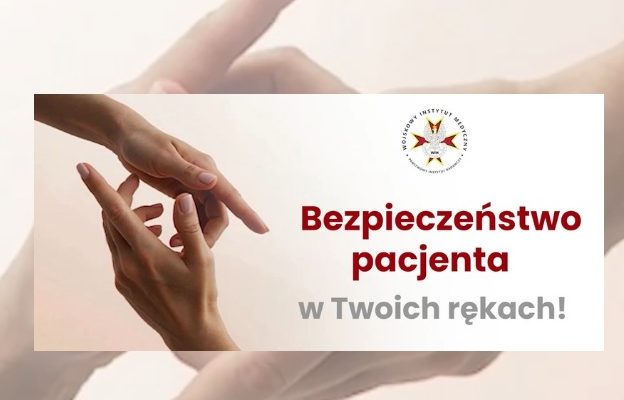 ludzkie dłonie.Napis Bezpieczeństwo pacjenta w Twoich rekach.